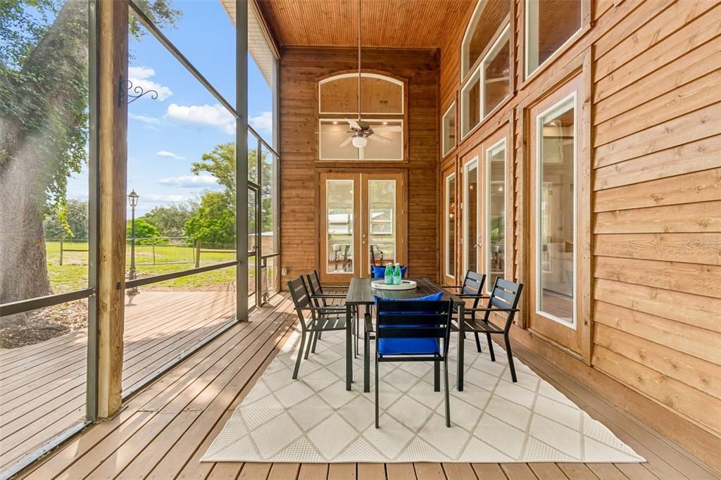 For Sale: $1,250,000 (3 beds, 2 baths, 2573 Square Feet)