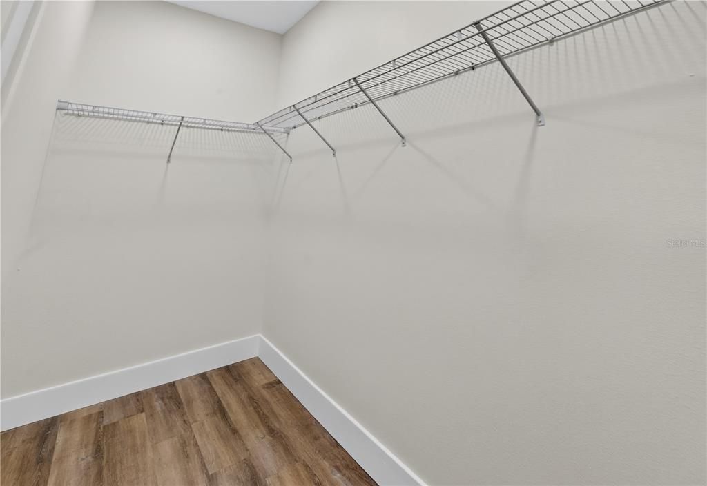 For Sale: $375,000 (3 beds, 2 baths, 1538 Square Feet)