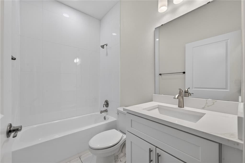 For Sale: $375,000 (3 beds, 2 baths, 1538 Square Feet)