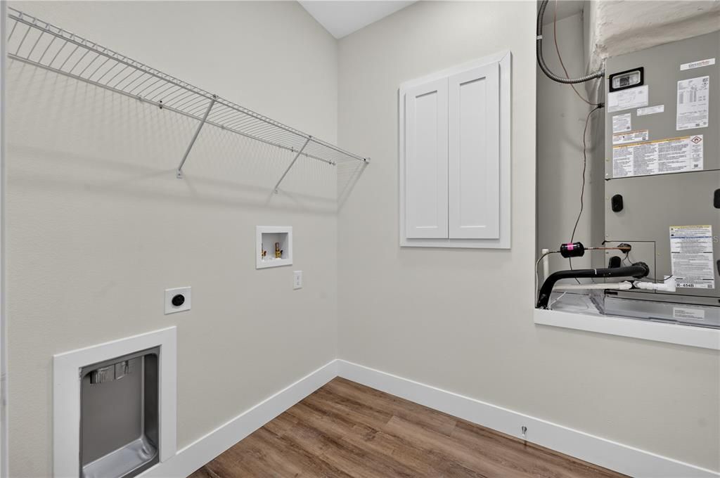For Sale: $375,000 (3 beds, 2 baths, 1538 Square Feet)