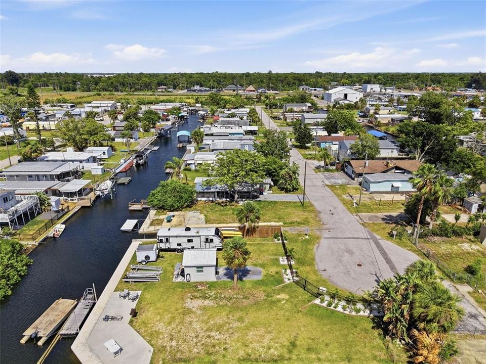 待售: $199,000 (0.07 acres)