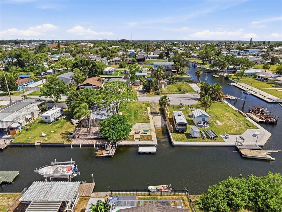 待售: $199,000 (0.07 acres)