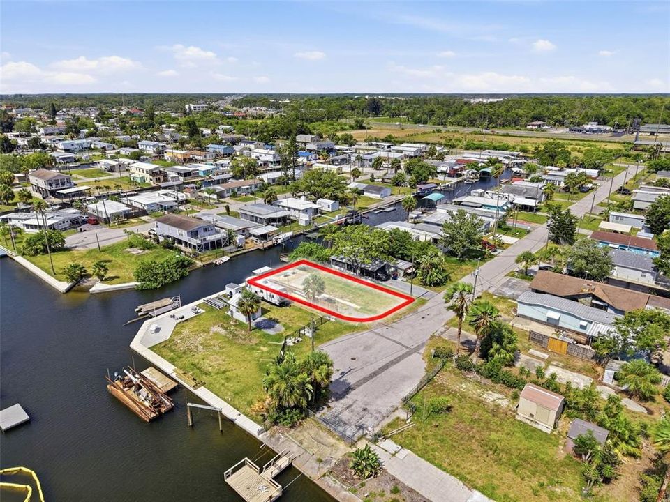 待售: $199,000 (0.07 acres)