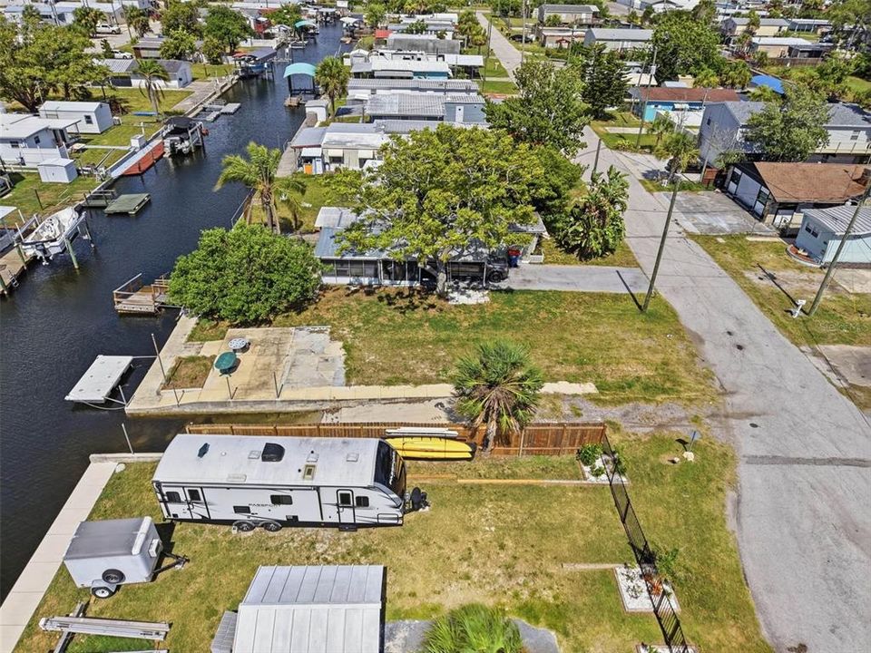 待售: $199,000 (0.07 acres)