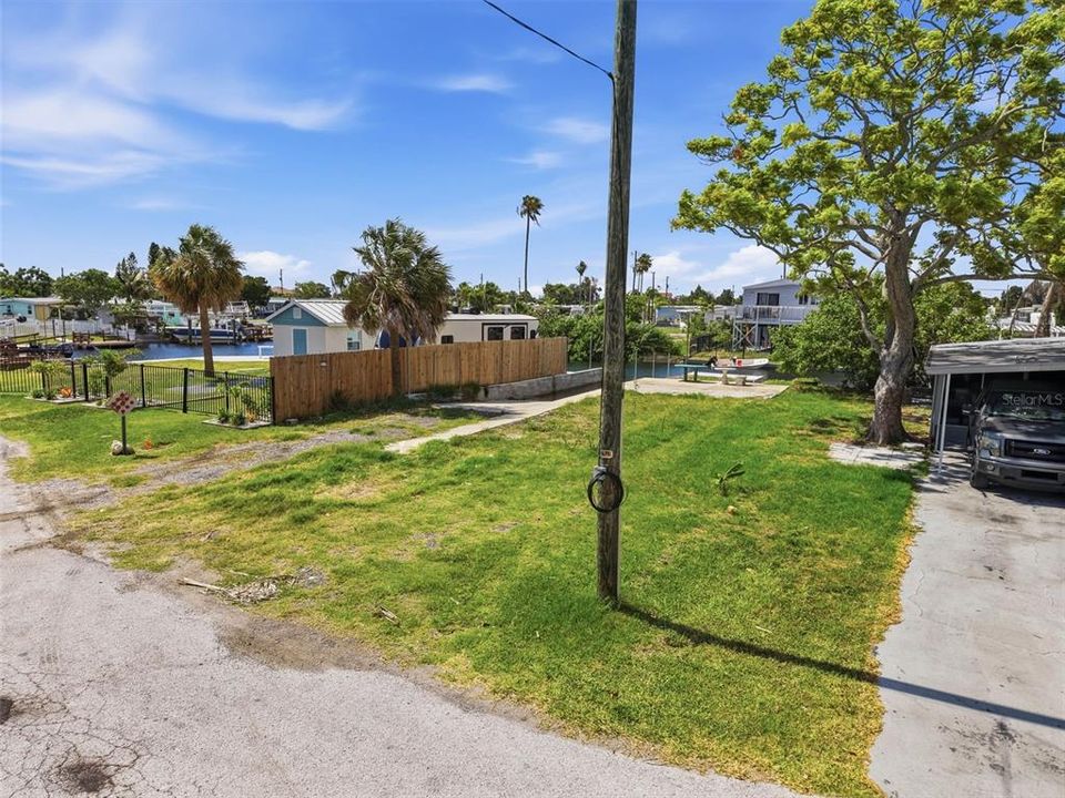 待售: $199,000 (0.07 acres)