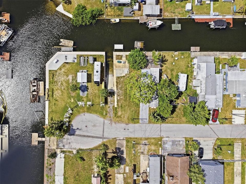 待售: $199,000 (0.07 acres)