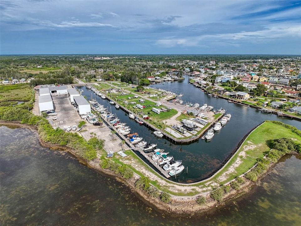 待售: $199,000 (0.07 acres)