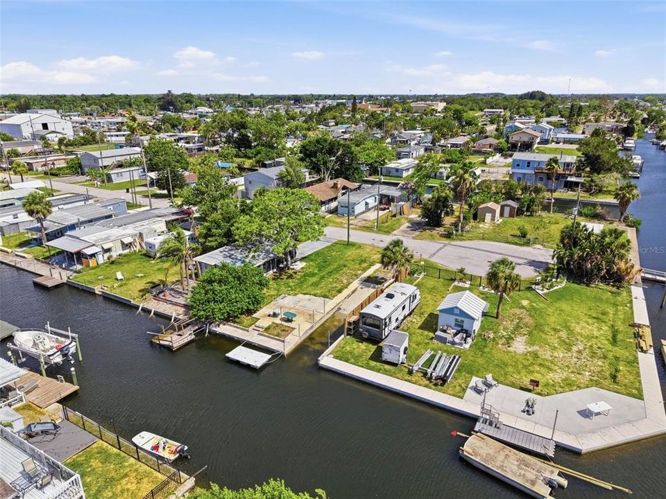待售: $199,000 (0.07 acres)