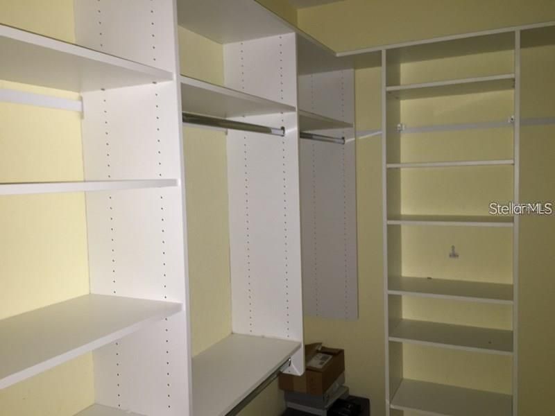 For Rent: $4,750 (5 beds, 4 baths, 3447 Square Feet)