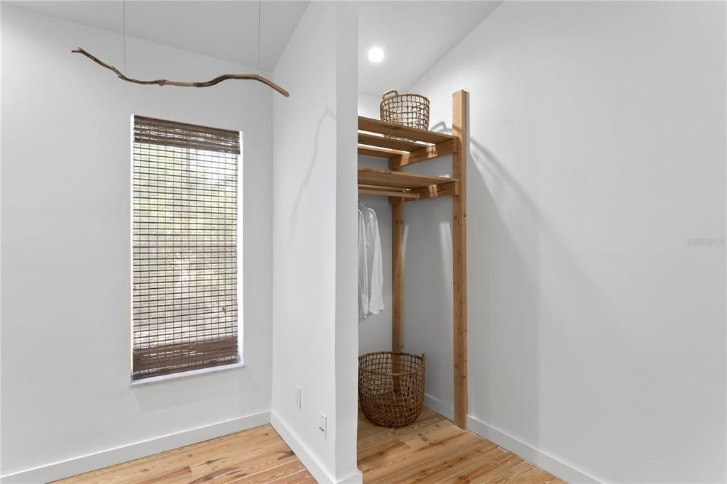 For Rent: $3,750 (2 beds, 2 baths, 1320 Square Feet)
