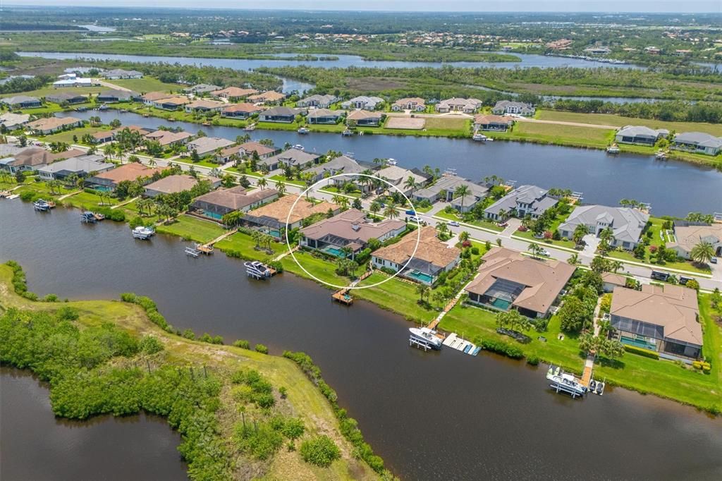 En Venta: $3,395,000 (3 camas, 4 baños, 4127 Pies cuadrados)