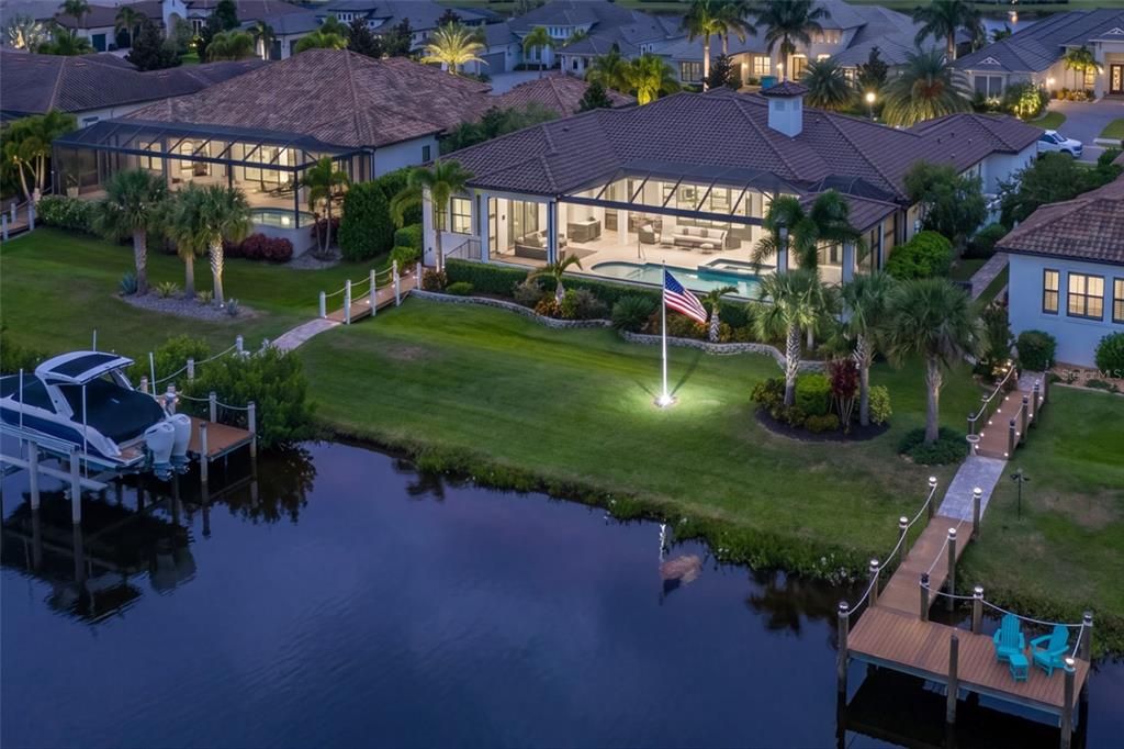 En Venta: $3,395,000 (3 camas, 4 baños, 4127 Pies cuadrados)