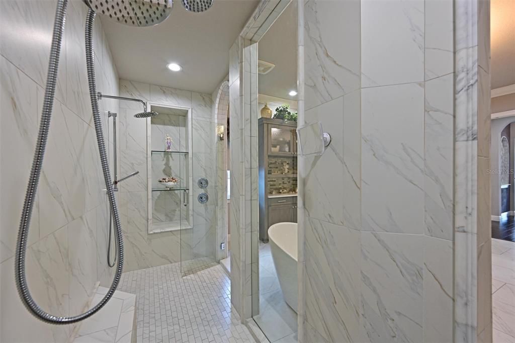 En Venta: $3,395,000 (3 camas, 4 baños, 4127 Pies cuadrados)