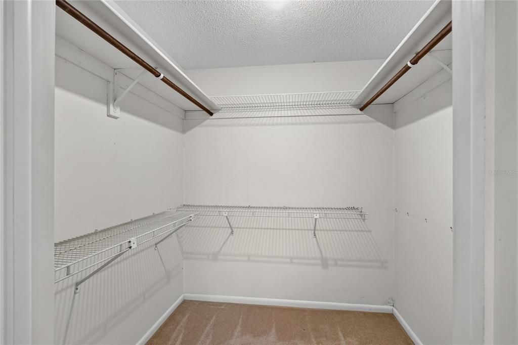 На продажу: $349,000 (3 спален, 2 ванн, 1590 Квадратных фут)