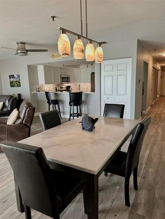 For Sale: $789,000 (2 beds, 2 baths, 1310 Square Feet)