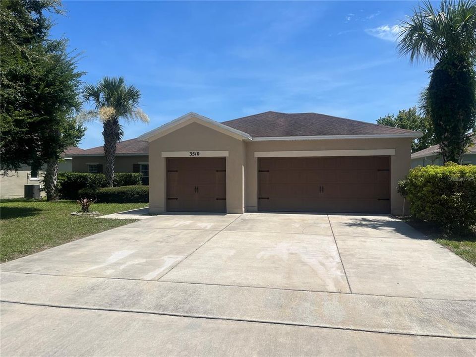 For Sale: $307,000 (3 beds, 2 baths, 1508 Square Feet)