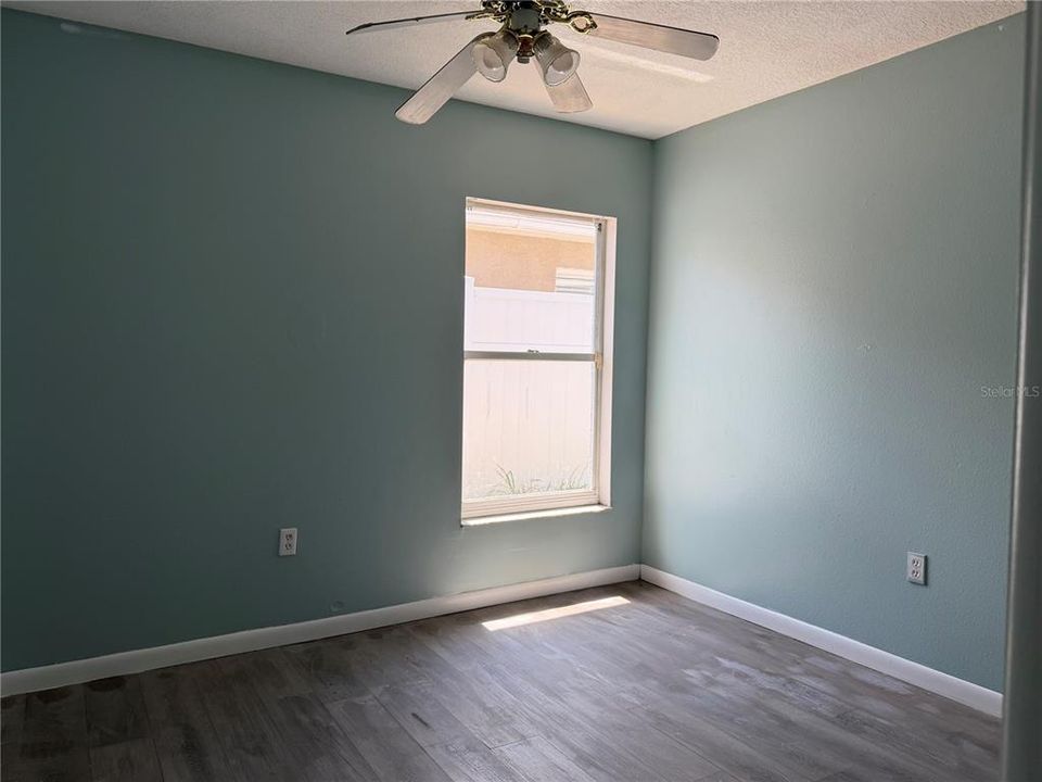 For Rent: $2,950 (4 beds, 2 baths, 1734 Square Feet)