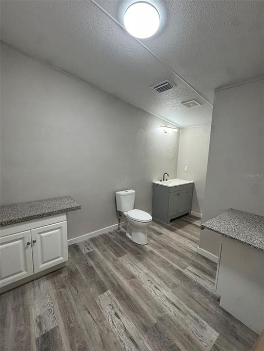 For Rent: $1,650 (2 beds, 2 baths, 1040 Square Feet)