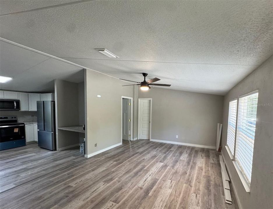 For Rent: $1,650 (2 beds, 2 baths, 1040 Square Feet)