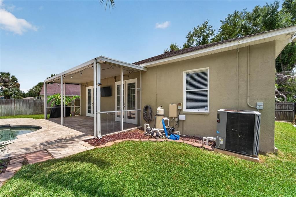 En Venta: $419,900 (4 camas, 2 baños, 1672 Pies cuadrados)