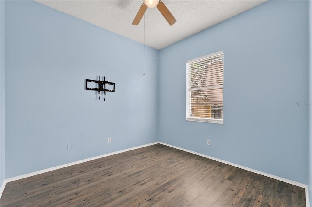En Venta: $419,900 (4 camas, 2 baños, 1672 Pies cuadrados)