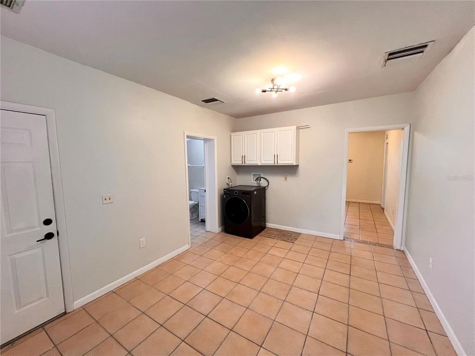 En Renta: $1,450 (2 camas, 2 baños, 850 Pies cuadrados)