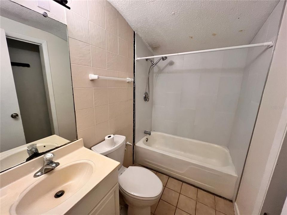 En Renta: $1,450 (2 camas, 2 baños, 850 Pies cuadrados)