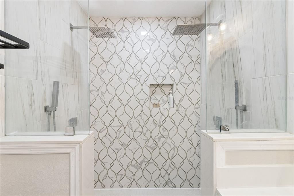For Sale: $309,000 (4 beds, 3 baths, 1744 Square Feet)
