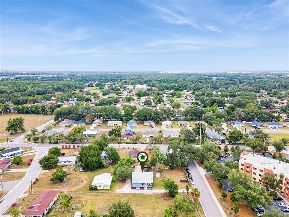 For Sale: $309,000 (4 beds, 3 baths, 1744 Square Feet)