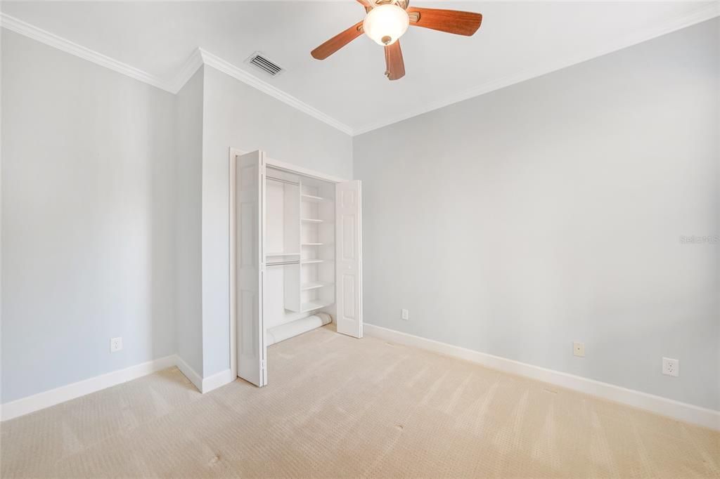 For Sale: $275,000 (2 beds, 2 baths, 1341 Square Feet)