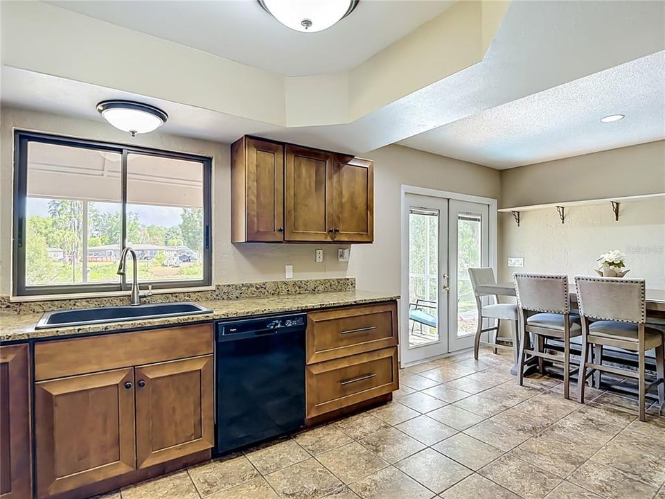 For Sale: $465,000 (3 beds, 2 baths, 1799 Square Feet)