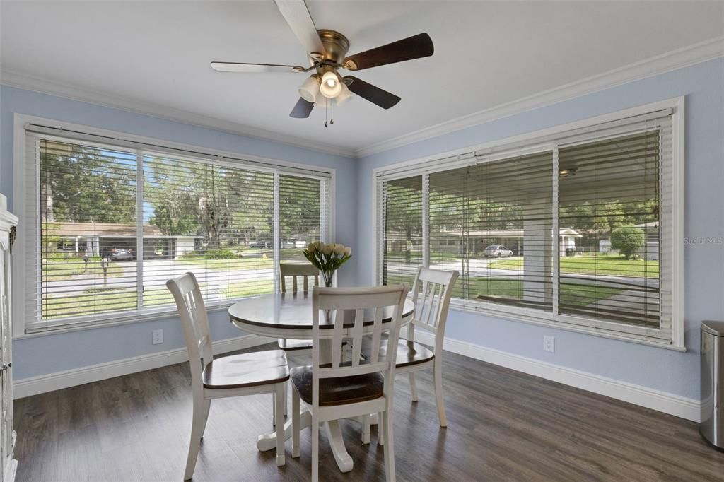 For Sale: $339,900 (3 beds, 1 baths, 1453 Square Feet)