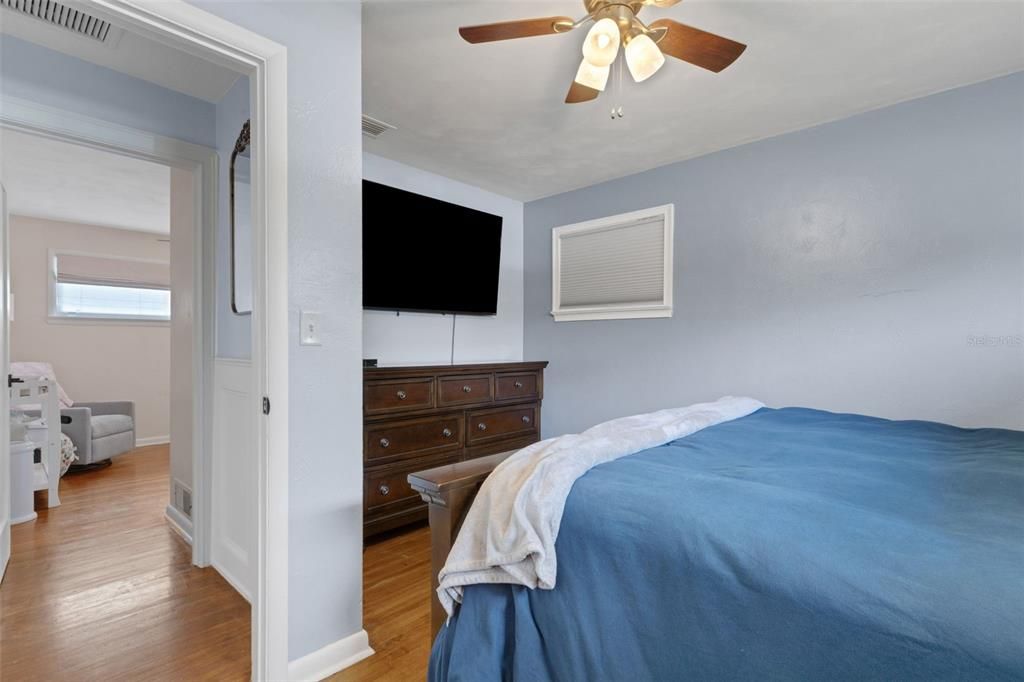 For Sale: $339,900 (3 beds, 1 baths, 1453 Square Feet)
