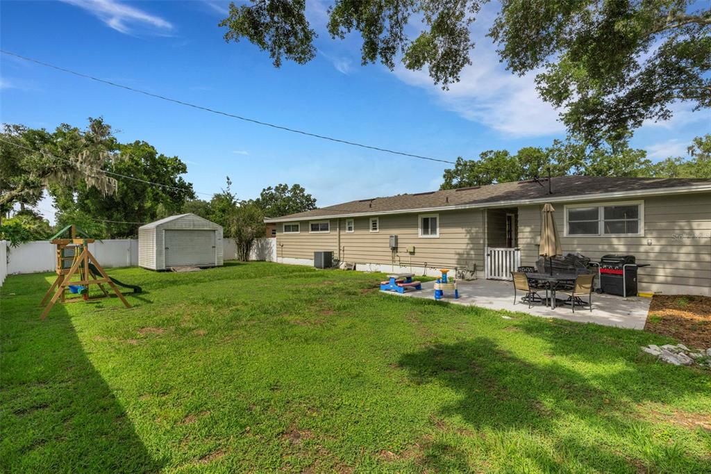 For Sale: $339,900 (3 beds, 1 baths, 1453 Square Feet)
