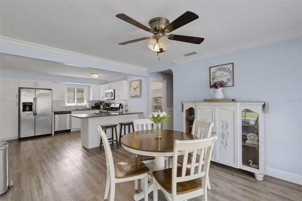 For Sale: $339,900 (3 beds, 1 baths, 1453 Square Feet)