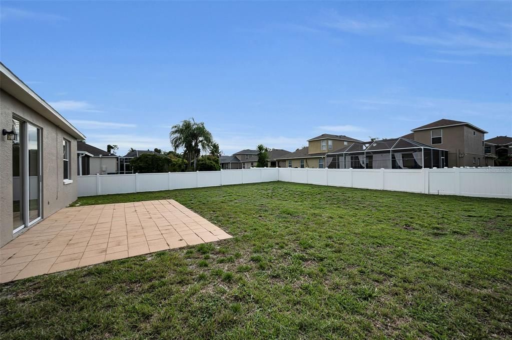 En Venta: $419,900 (4 camas, 2 baños, 1828 Pies cuadrados)