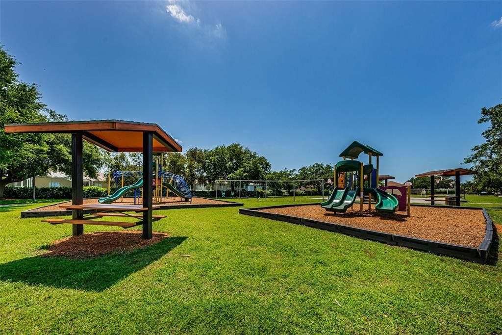 En Venta: $419,900 (4 camas, 2 baños, 1828 Pies cuadrados)