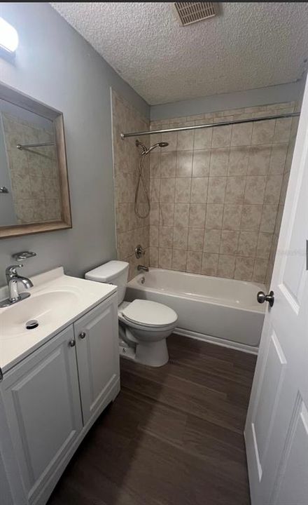 For Rent: $1,495 (2 beds, 1 baths, 1000 Square Feet)