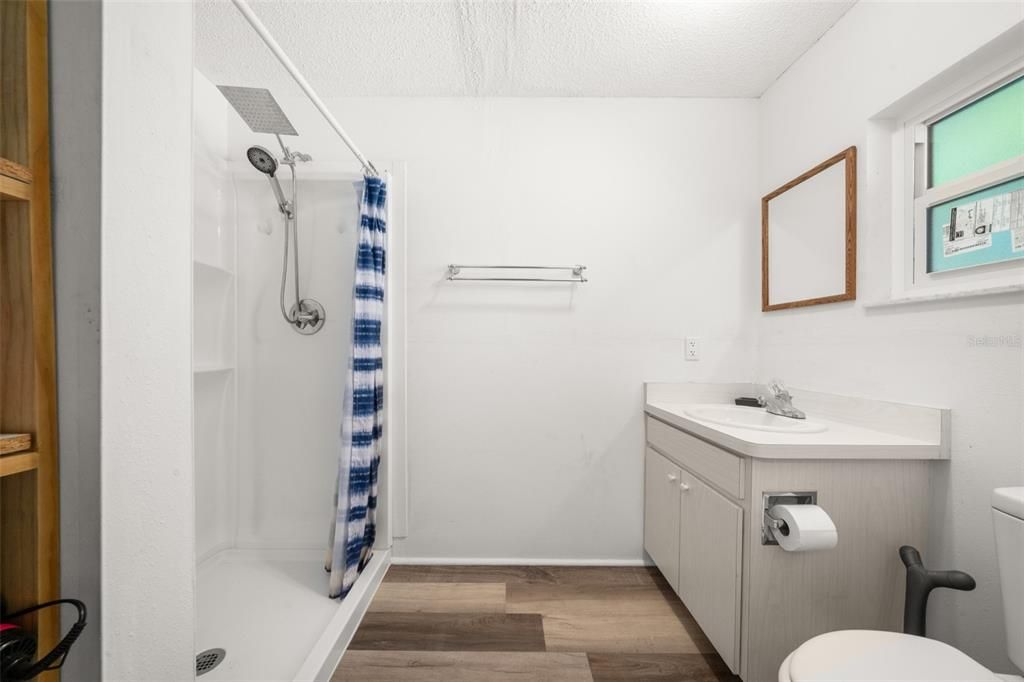 For Sale: $289,900 (3 beds, 2 baths, 1448 Square Feet)