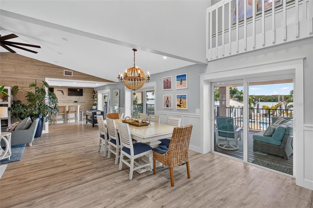 For Sale: $2,699,000 (4 beds, 3 baths, 3072 Square Feet)