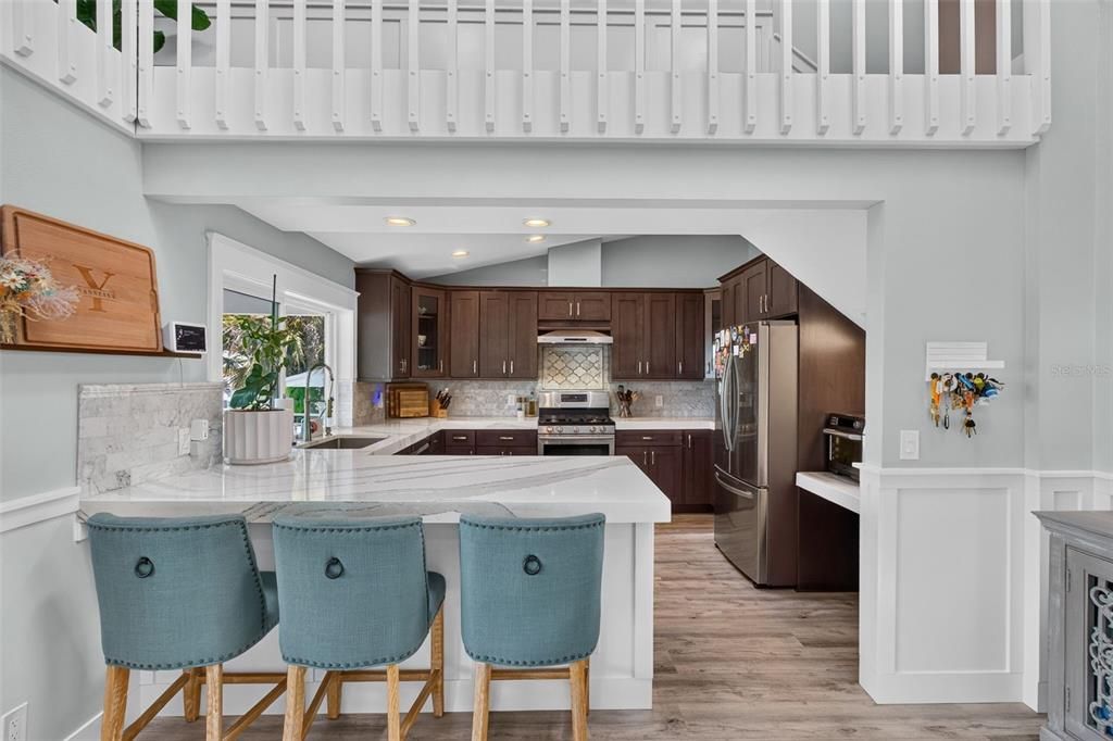For Sale: $2,699,000 (4 beds, 3 baths, 3072 Square Feet)
