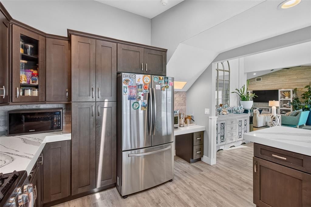 For Sale: $2,699,000 (4 beds, 3 baths, 3072 Square Feet)