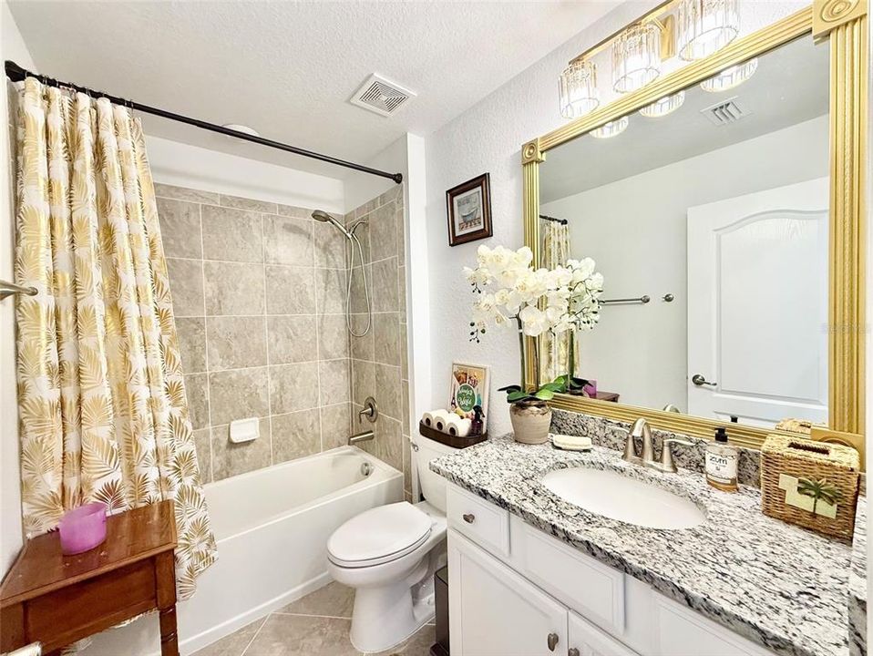 For Sale: $989,000 (6 beds, 4 baths, 3905 Square Feet)
