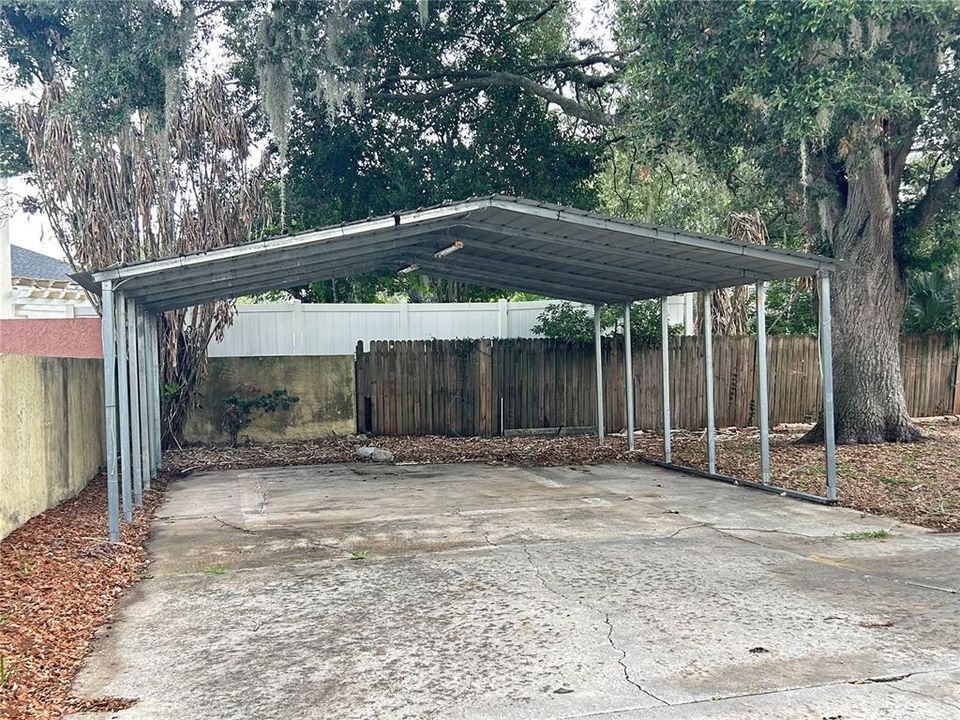 For Rent: $2,300 (3 beds, 2 baths, 2196 Square Feet)