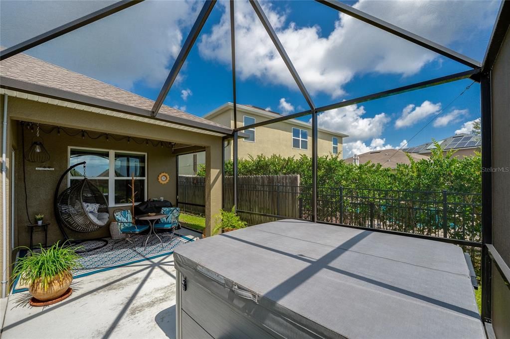 For Sale: $365,000 (3 beds, 2 baths, 1711 Square Feet)