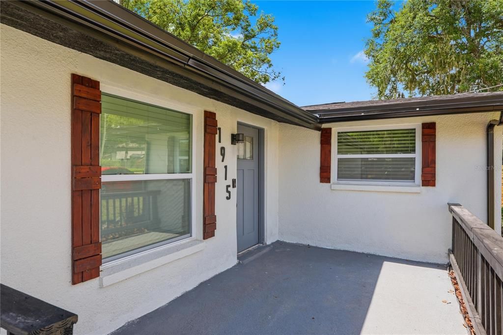 En Venta: $489,900 (3 camas, 2 baños, 1704 Pies cuadrados)