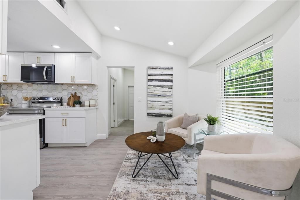 En Venta: $489,900 (3 camas, 2 baños, 1704 Pies cuadrados)