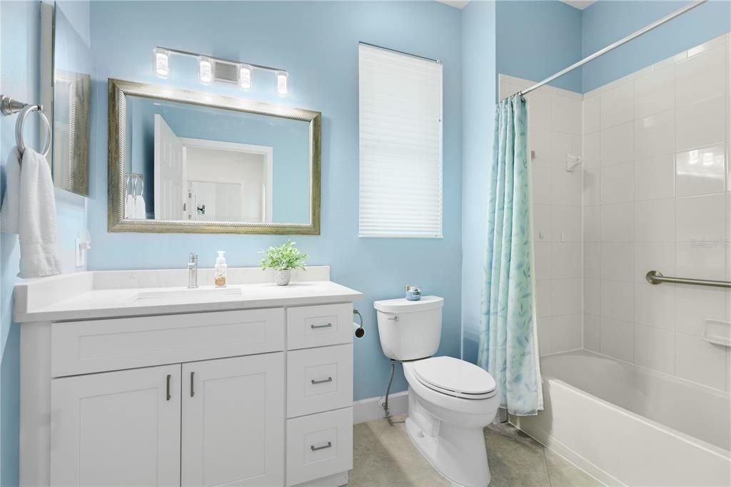 For Sale: $425,000 (2 beds, 2 baths, 1576 Square Feet)
