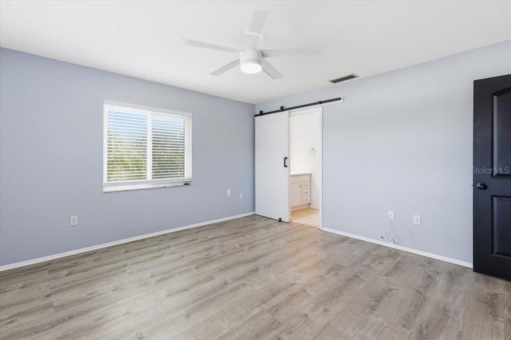 For Sale: $249,500 (2 beds, 2 baths, 1263 Square Feet)