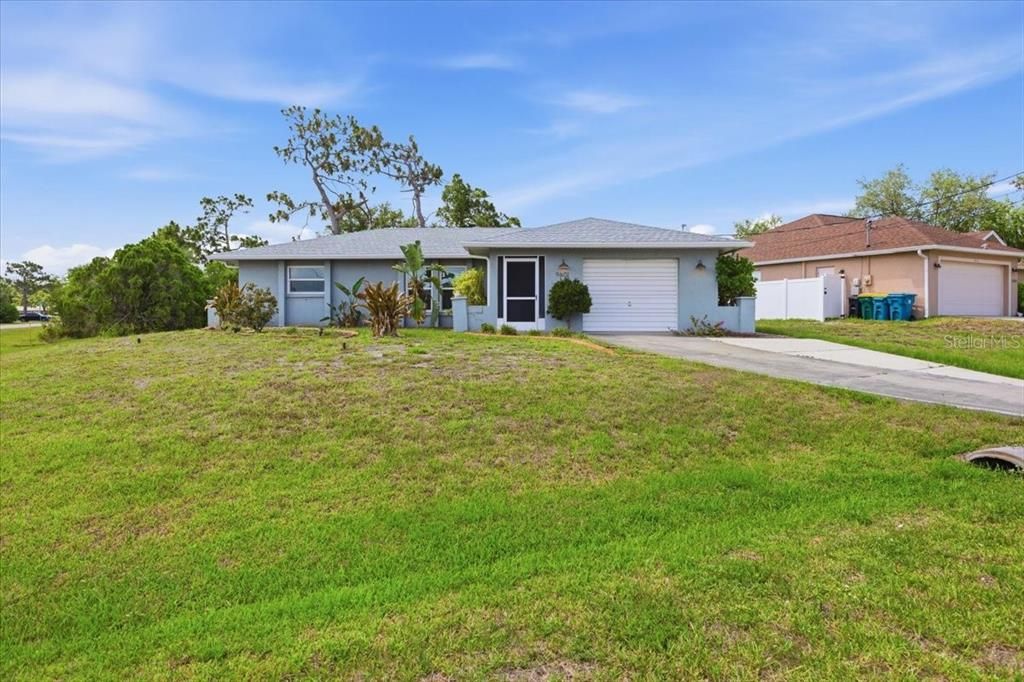 For Sale: $249,500 (2 beds, 2 baths, 1263 Square Feet)